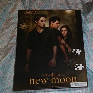 1000 piece Twilight puzzle